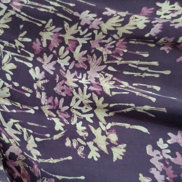 Rena Rowan silk flutter top - Picture 2 of 5